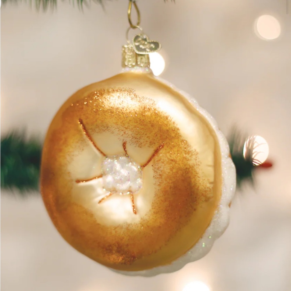 GERMAN Ornament Glass Cream Cheese Schmear Bagel NWT